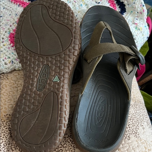 Keen Olive and Brown Sandals